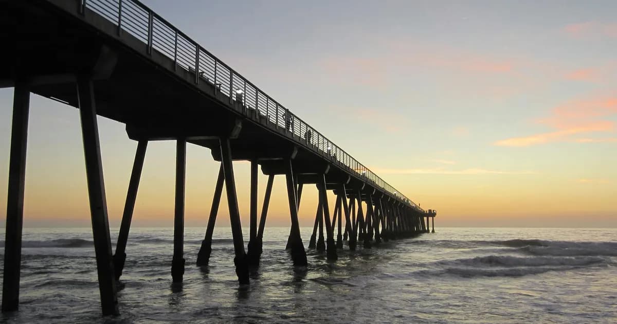 Hermosa Beach I Spent Days & Regret Not Moving Here travel landscape